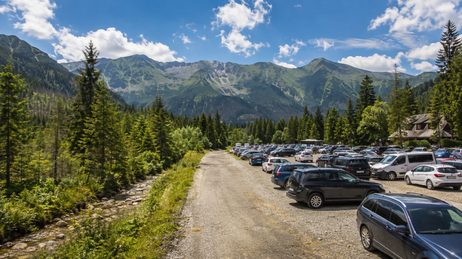 Parking Dolina Chochołowska – gdzie zaparkować, ceny, dojazd